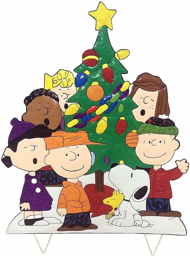 Peanuts Gang Around The Tree Christmas Yard Art Outdoor Christmas Decor Hammered Metal (32'' Peanuts Gang Around The Tree), Multi Color, 18'' wide x 32'' high