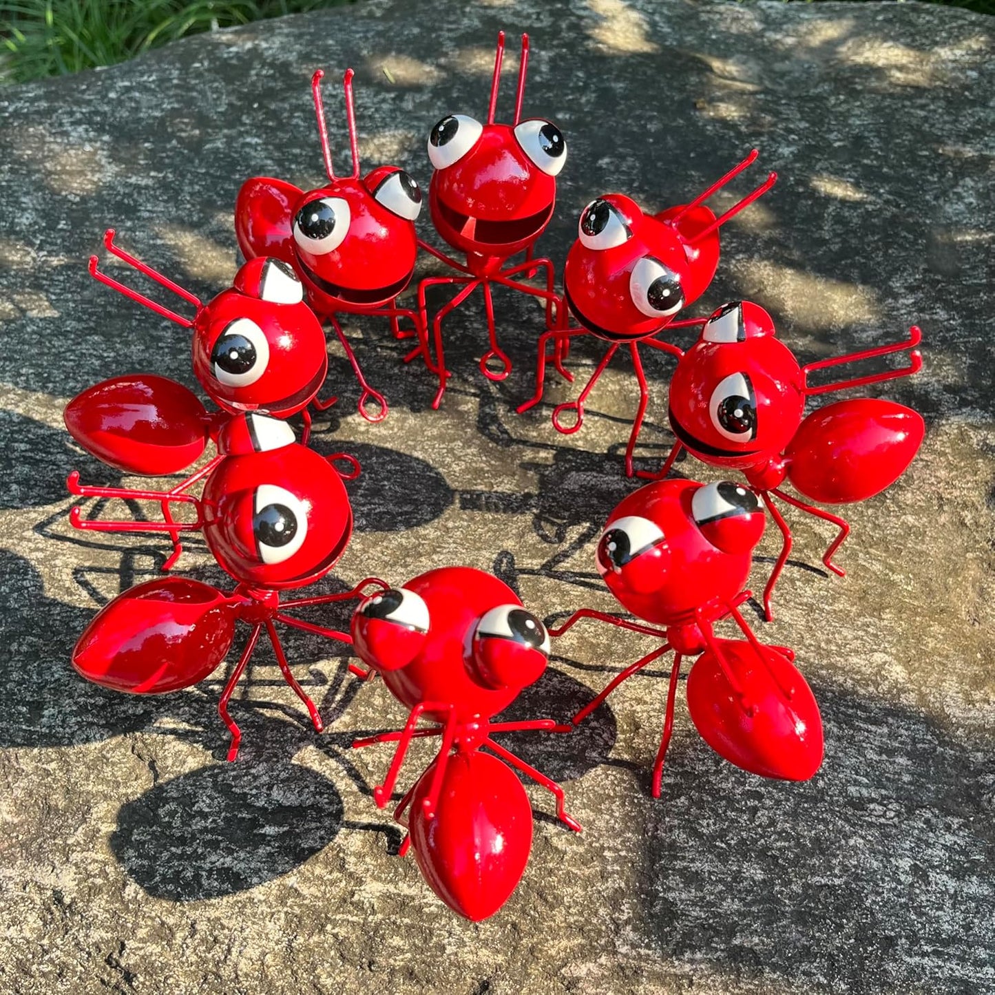 Metal Yard Art Garden Decor for Outside Cute Ants Yard Decorations Outdoor Lawn Ornaments Backyard Gifts for Mom - Set of 8(All Red)