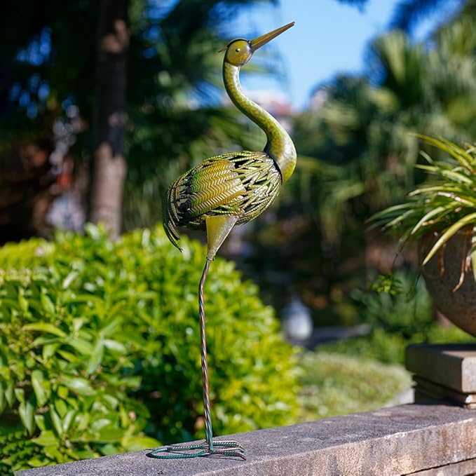 VEWOGARDEN Heron Outdoor Statues Metal Crane Garden Sculptures & Statues for Yard Lawn Patio Pool Outside Decorations, Green