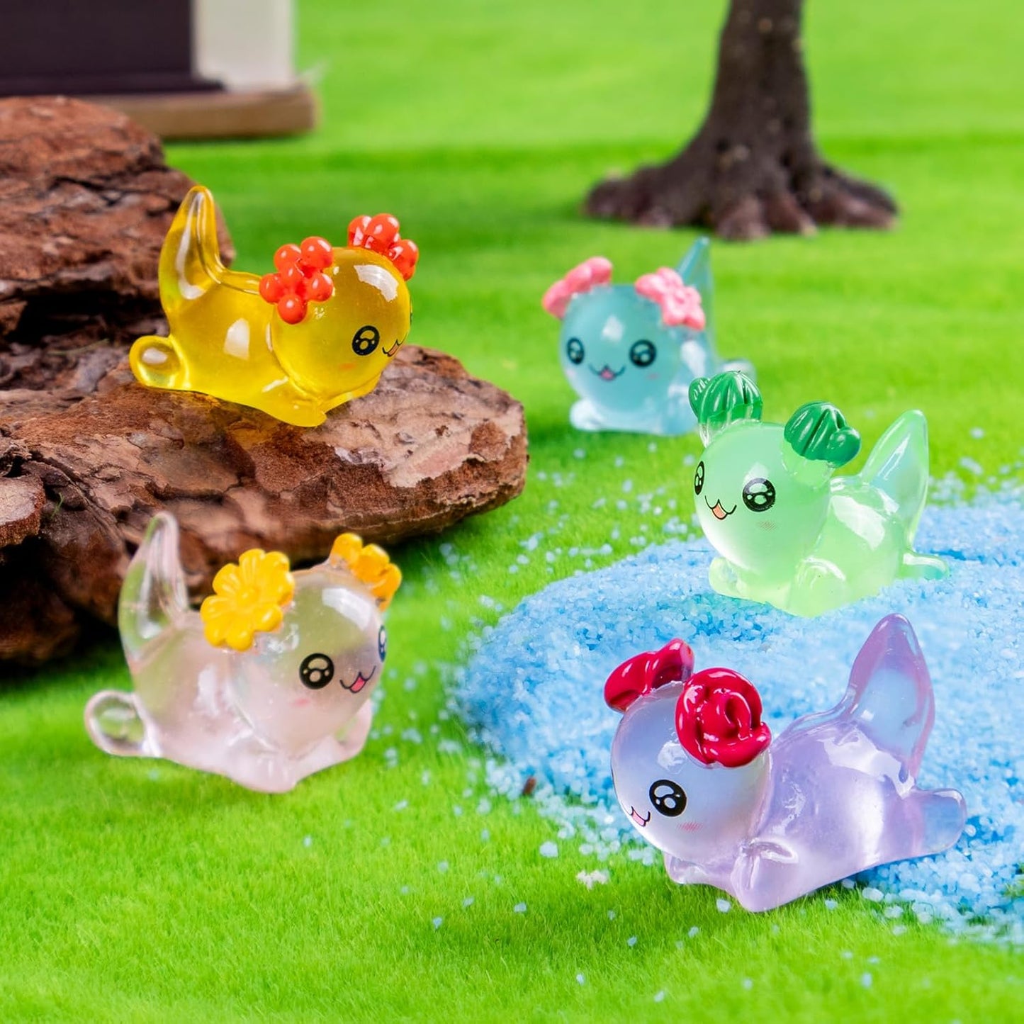 60 Pcs Mini Resin Axolotl with Flowers Variety Tiny Animals Figures Miniature Little Small Salamander Figurines Bulk for Micro Fairy Garden Landscape Accessories Hide Crafts Decor