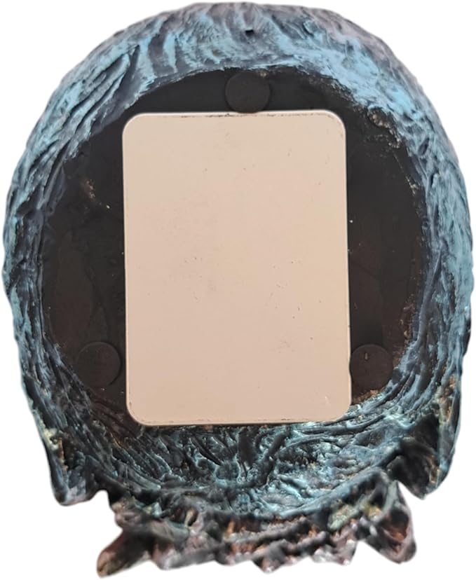 Rooster Garden Statue Quietly Holds a Hidden Key Outside for Your House or in Your Kitchen for Your Car