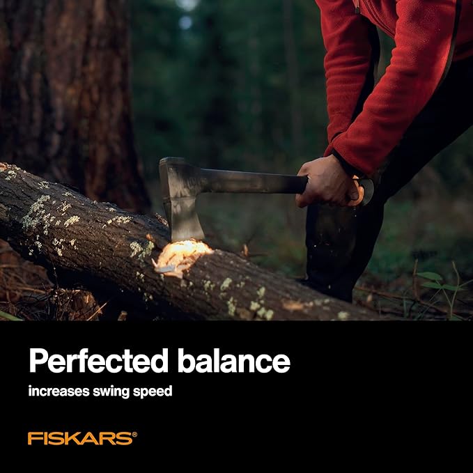 Fiskars 28" Chopping Axe, Ultra-Sharp Blade for Kindling with Ease, Weight Balanced, Garden and Outdoor Gear, 3.5 pounds, Black
