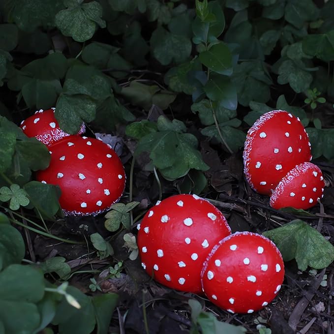 OwMell Glow in The Dark Mushroom Tree Hugger, Set of 3 Mushroom Decor Decorations for Garden Yard, Mushroom Tree Decorations Outdoor, Mushroom Statue Figurines, Fairy Garden Decor Accessories