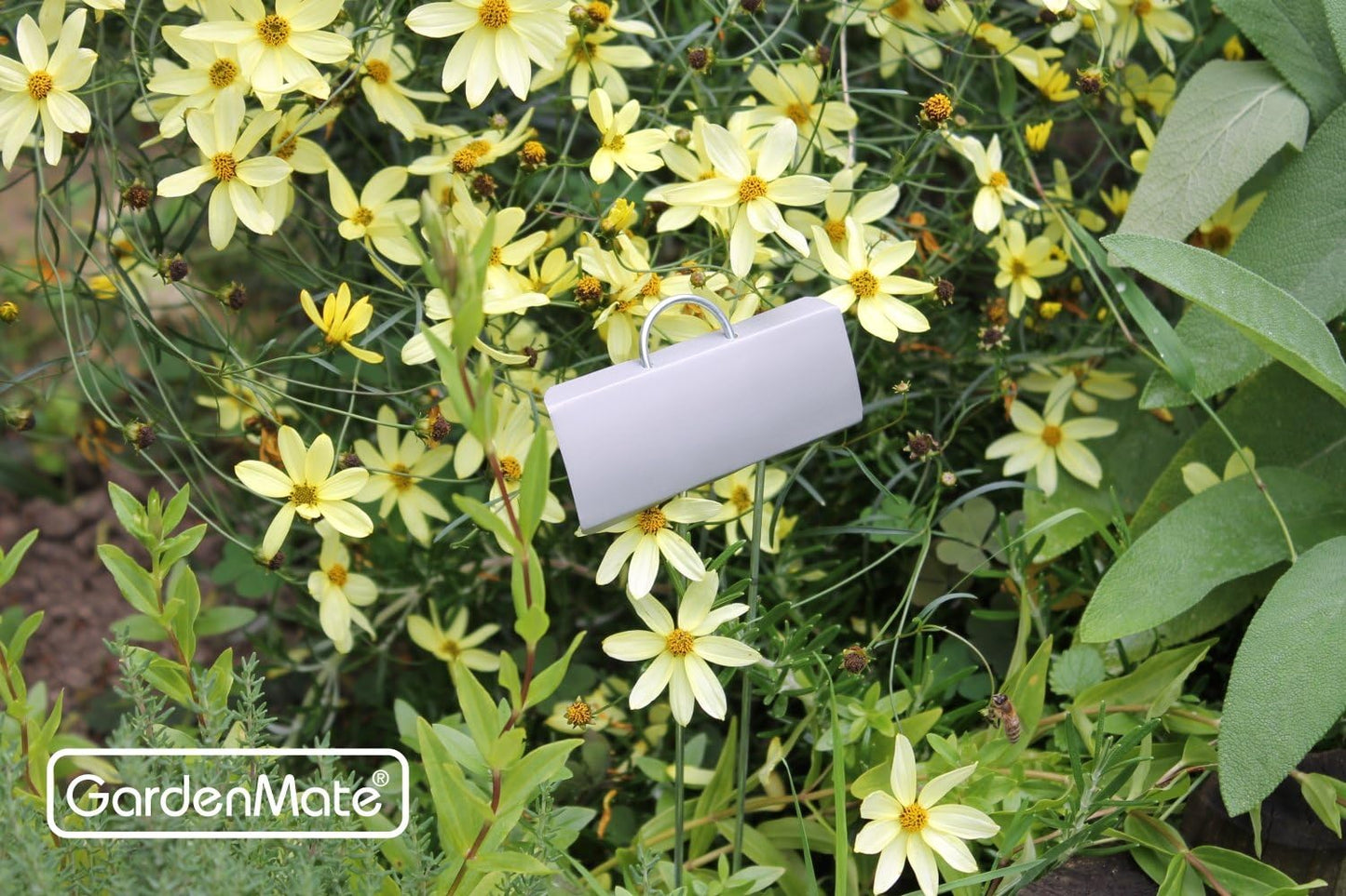 GardenMate 100-Pack Weatherproof Large Zinc Metal Plant Labels, Height 11.5", Label Area 3 1/2 x 1 1/4"