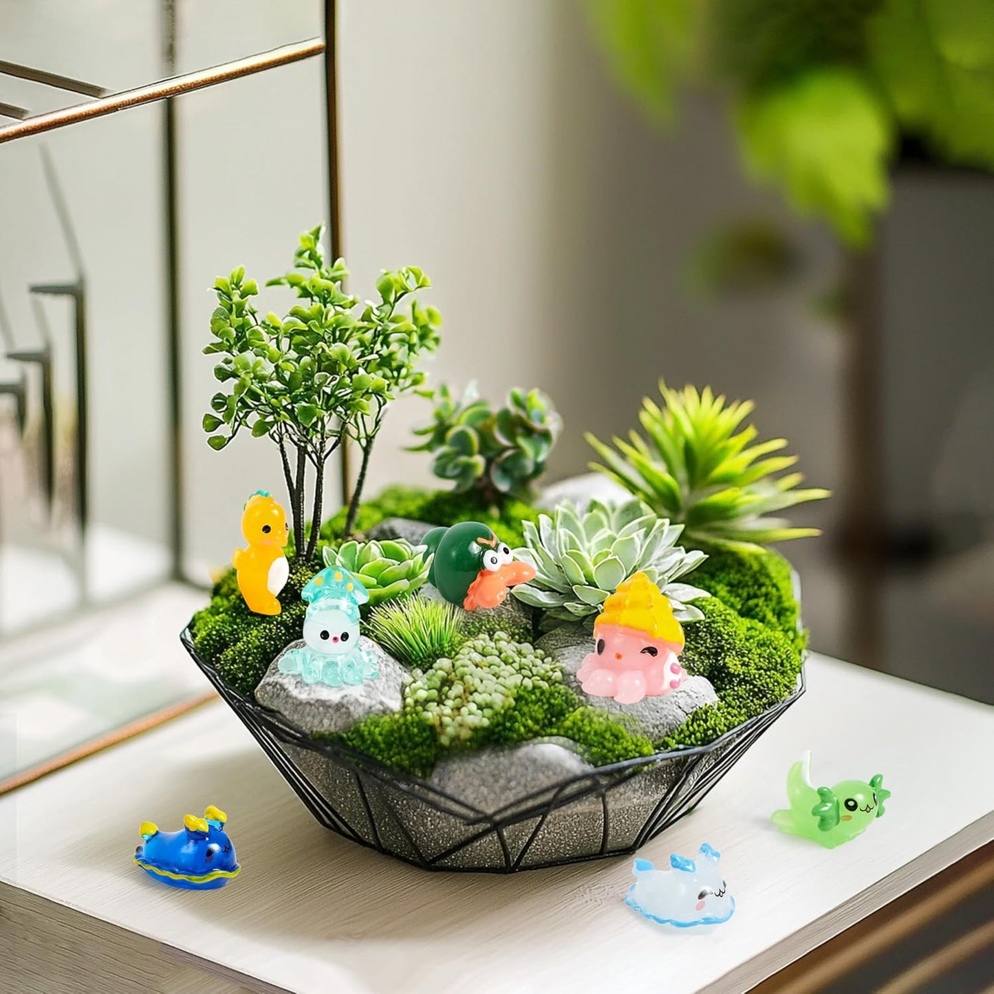 JOYIN 50 Pcs Mini Ocean Resin Animals Figures, Mini Sea Animals Figurines for Aquarium Ornaments Decorations, Cute Garden Accessories, Slime Charms for Crafts, DIY Miniature Scenes