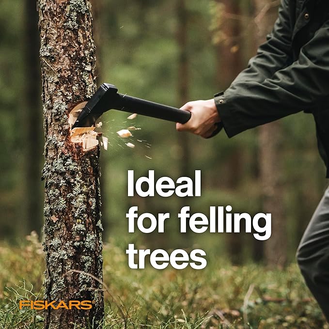 Fiskars 28" Chopping Axe, Ultra-Sharp Blade for Kindling with Ease, Weight Balanced, Garden and Outdoor Gear, 3.5 pounds, Black