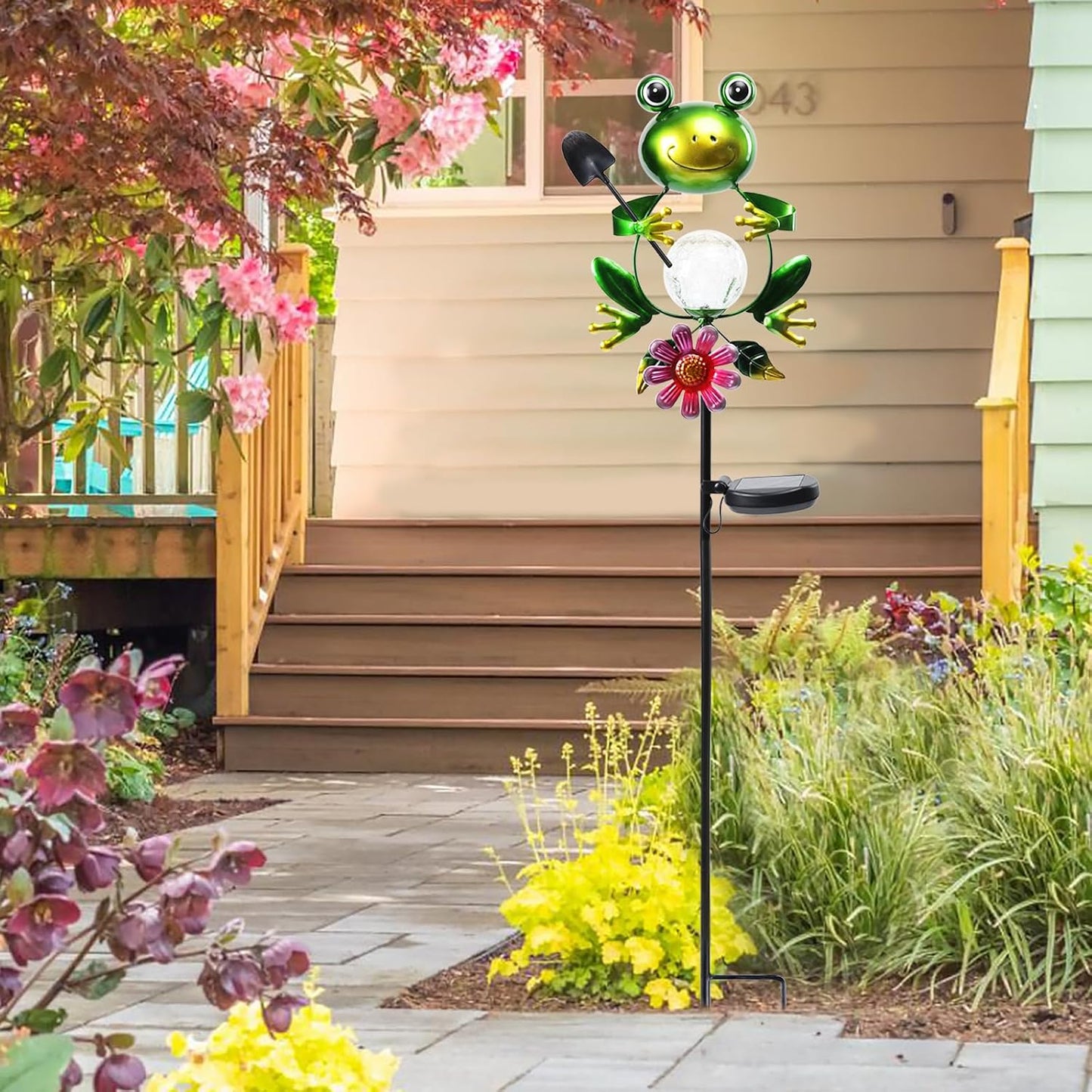 Afirst Solar Lights Outdoor Decorative Metal Frog Crackle Glass Globe Warm White LED Metal Waterproof Garden Stake Lights for Walkway Pathway Lawn Patio Yard Decorations