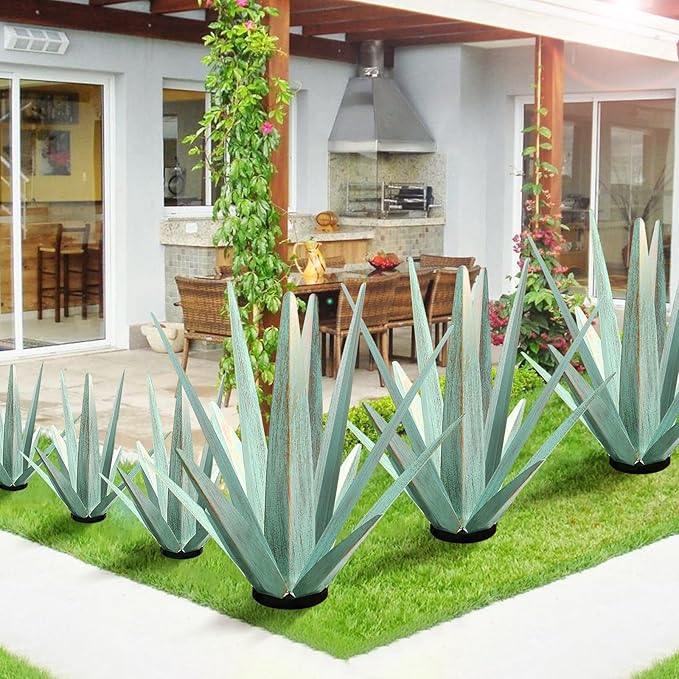 Large Tequila Rustic Sculpture, Rustic Metal Agave Plants for Outdoor Patio Yard, Home Decor Hand Painted Metal Agave Garden Yard Statue, Outdoor Lawn Ornaments (Mint Green - L)