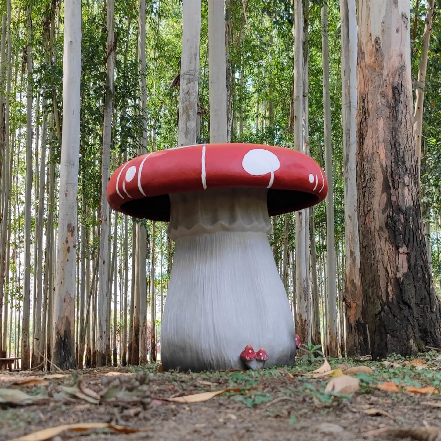 Mushroom Resin Statue 20.8'' High Indoor Outdoor Table Over Sized Sculpture Courtyard Lawn Pond Ornament Garden Outdoor Patio Round Table Stool Decoration Red Mushroom