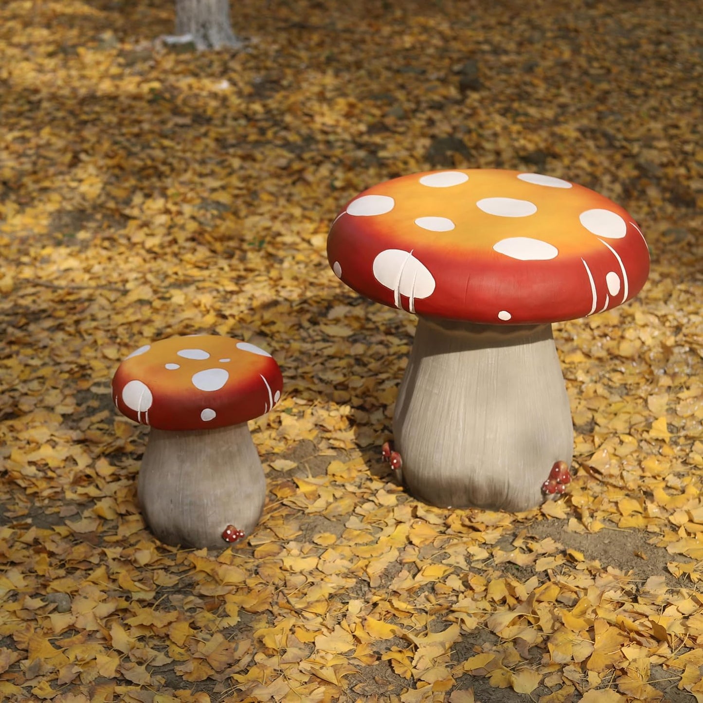 Mushroom Resin Statue Stool Over Sized Sculpture Courtyard Lawn Pond Ornament Garden Outdoor Patio Stool Decoration Red 13.3'' High