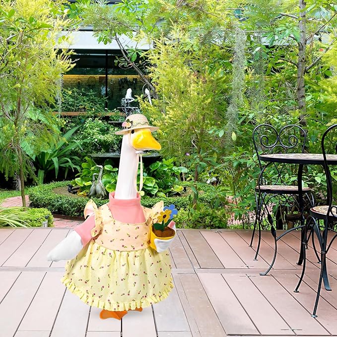 Gardener Porch Goose Outfits Spring Goose Outfit Cute Lawn Porch Goose Clothes Fits 23" Cement Plastic Goose Statue for Outdoor Garden Yard Patio Art Decor(Style2)